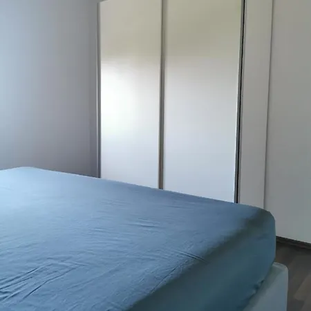 Luki Apartment *
