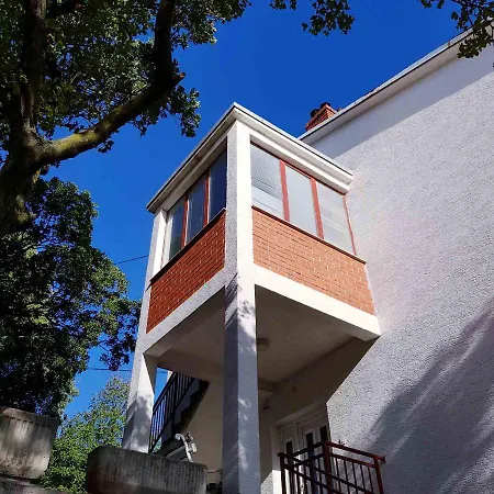 Luki Apartment