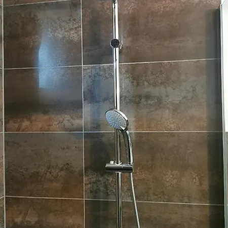 Luki Apartment *