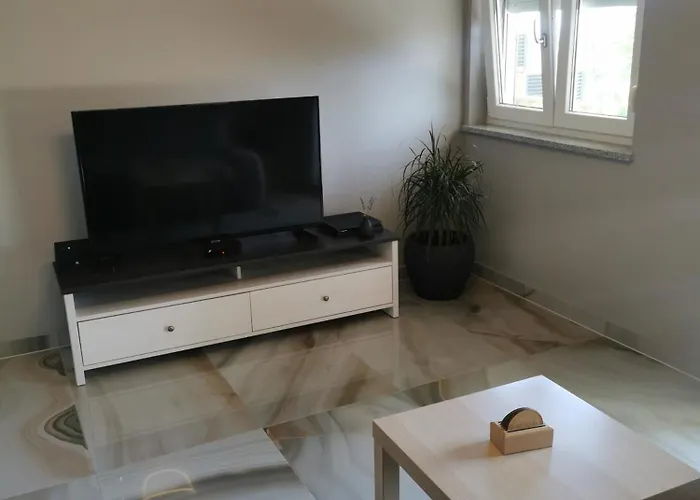 Apartament Luki Povile